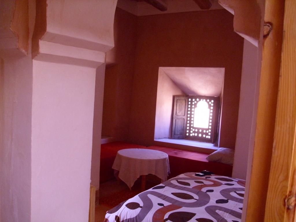 Kasbah Agoulzi Hotell Kelaat-M'Gouna Exteriör bild